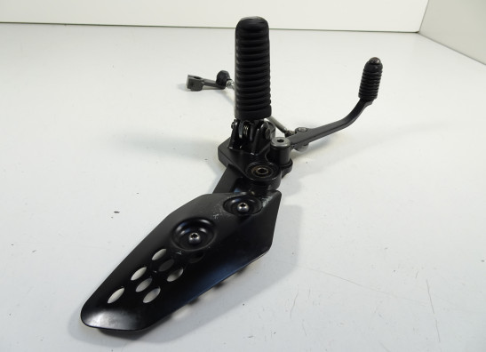 Fussrastetrager vorne links Yamaha Tracer 700