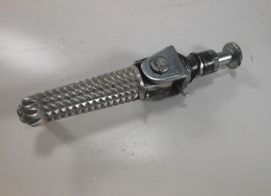 Voetsteun links Yamaha MT 09 2013-2017, 2018-2020