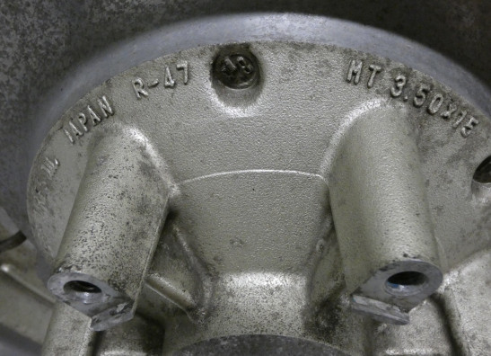 Rear wheel Yamaha V max