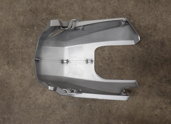 Cowl under Triumph Tiger Explorer