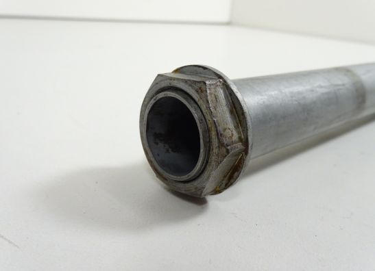 Axle front Aprilia Caponord 1000