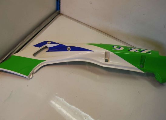 Rechter achterkant Kawasaki ZZR 600