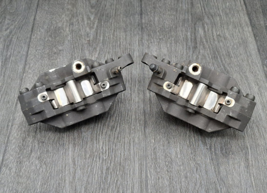 Brake calipers front Suzuki GSX R 600