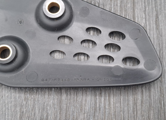 Main step holder right Yamaha Tracer 7
