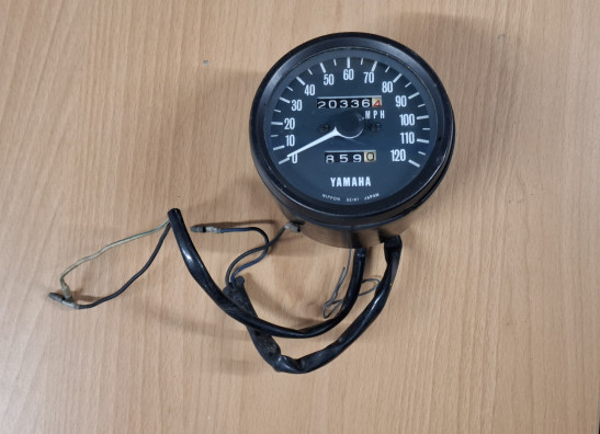 Meter Yamaha RD 250