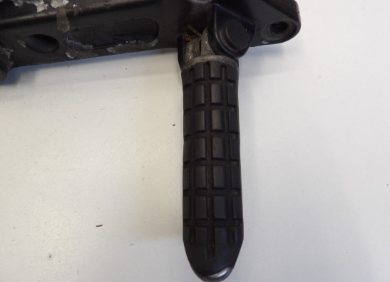 Fussrastetrager vorne rechts Kawasaki ZEPHYR 550