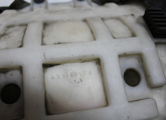 Zadel Suzuki GSX R 750