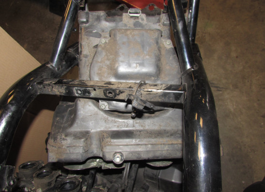 Air cleaner case Yamaha FAZER 600