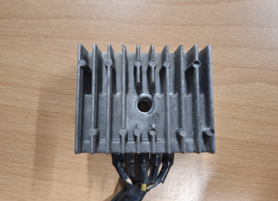 Regler Gleichrichter Suzuki GS 1000