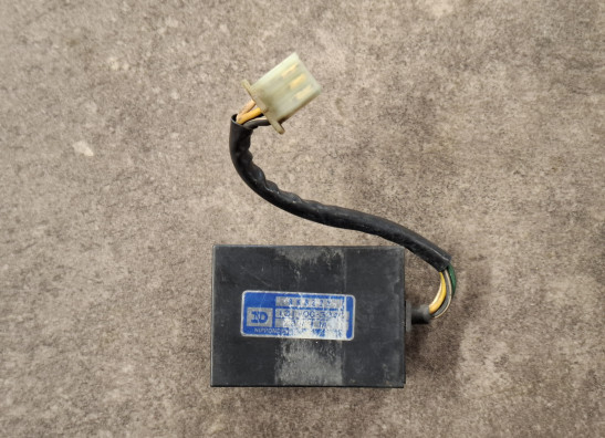 Ignitor CDI ECU Honda VF 700  750 F