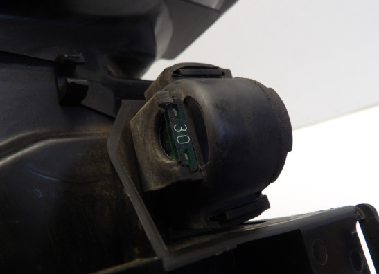 Batterie befestigung Honda VF 700  750 Supermagna