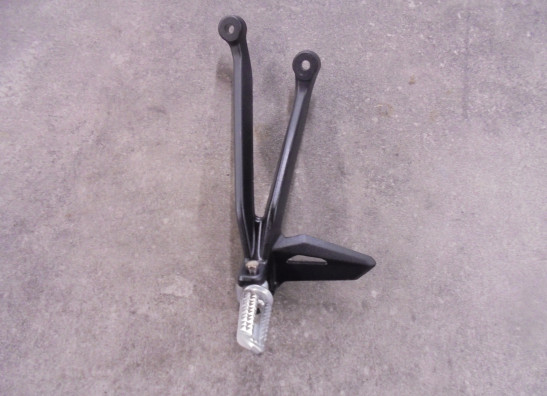 Pillion step left  Triumph Street Triple 765 RS
