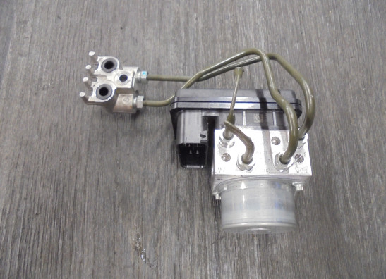 ABS pump Yamaha Tracer 9 GT