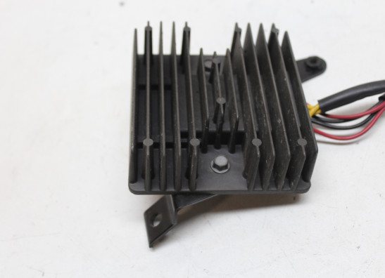 Spanningsregelaar Triumph Daytona 675 