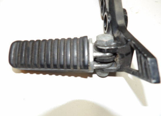 Fussrastetrager vorne links Kawasaki GPZ 750