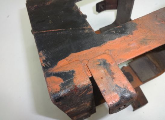 Battery holder Suzuki GR 650