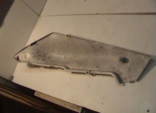 Heck links Yamaha FZR 600