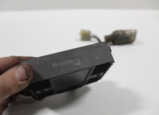 Spanningsregelaar Honda VFR 800 I