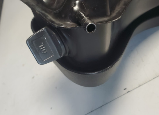 Oil reservoir Aprilia Tuono 1000