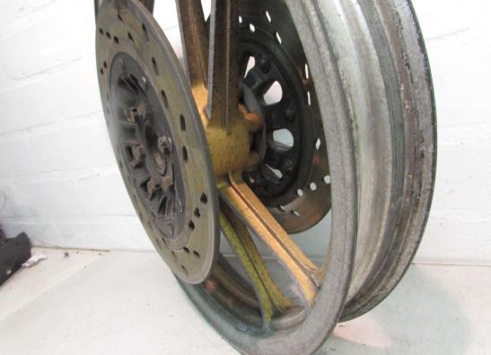 Front wheel complete Suzuki GS 550 ES