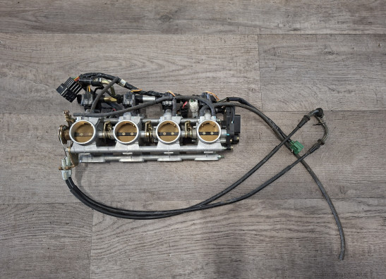 Throttle body Suzuki GSX R 1000
