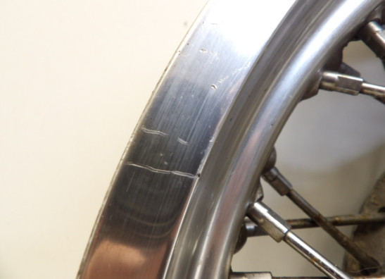 Rear wheel Suzuki VS 800 Intruder