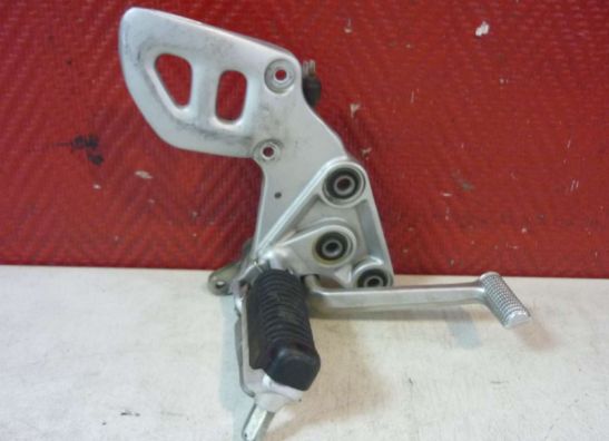 Main step holder right Suzuki GSX R 1300 Hayabusa