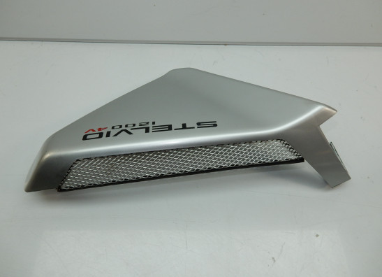 Cowl left small Moto Guzzi Stelvio