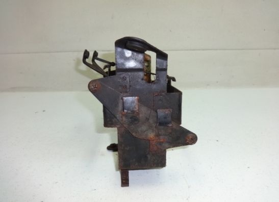 Accubak Suzuki VX 800