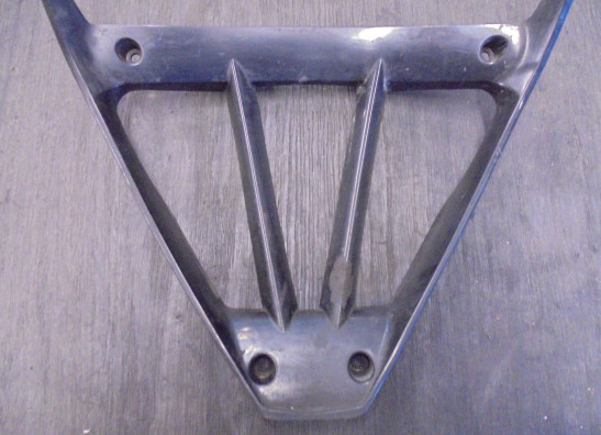 Cowl V shape under Yamaha YZF R1