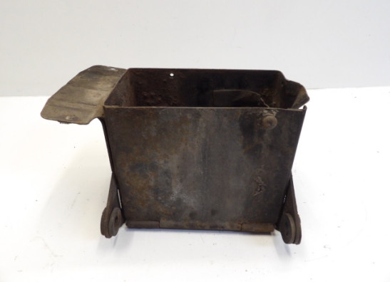 Battery holder Suzuki VS 700 Intruder