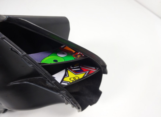 Air intake right Suzuki GSX R 750