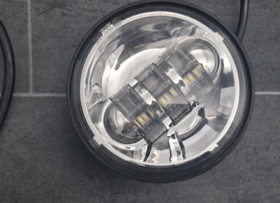 Scheinwerfer Harley Davidson FLD Switchback