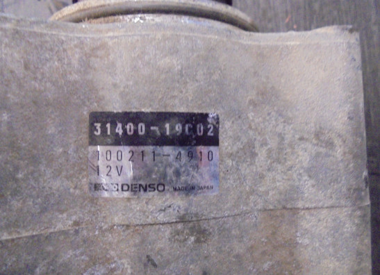 Generator Suzuki GSX R 750