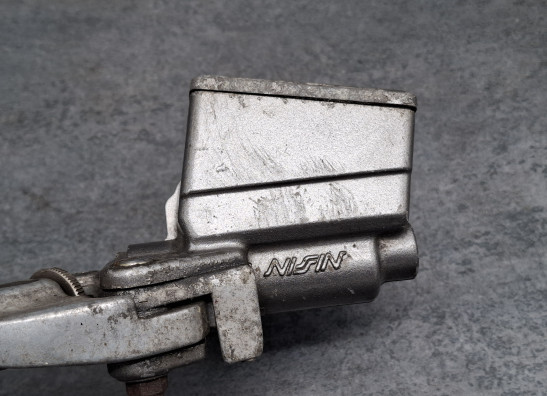 Rempomp Honda VFR 750