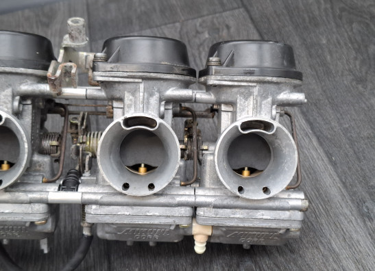 Carburateurset Yamaha FZR 600