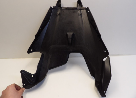 Cowl under Yamaha N Max 125