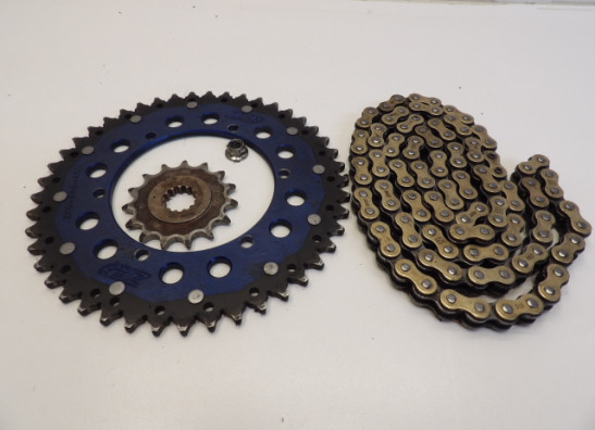Chain and sprocket kit Yamaha FZR 400 R RR SP