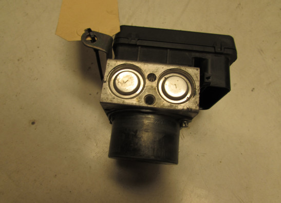 ABS pomp Kawasaki ZX 10 R