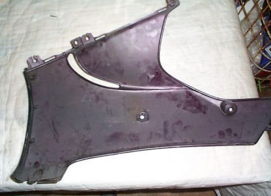 Cowl lower right Honda CBR 900 RR