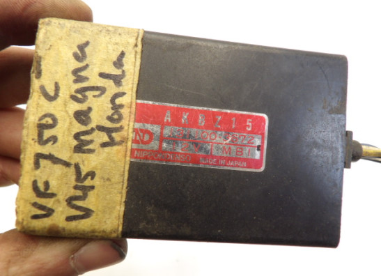 CDI ECU unit Honda VF 700  750 C Magna