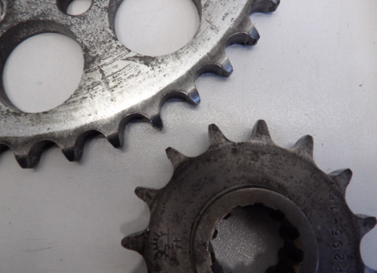 Ketting en tandwielset Honda CBR 600 F