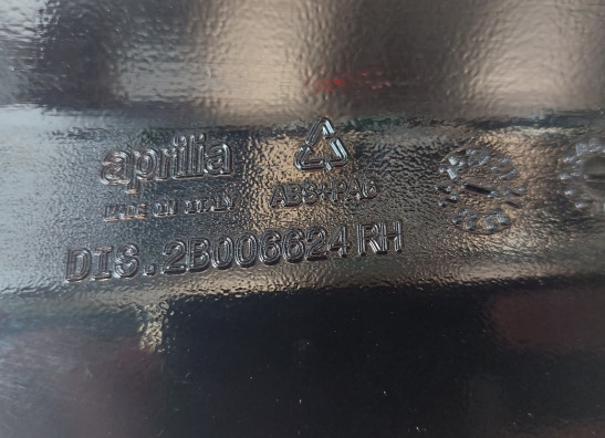 Rechter onderkuip Aprilia RS 660