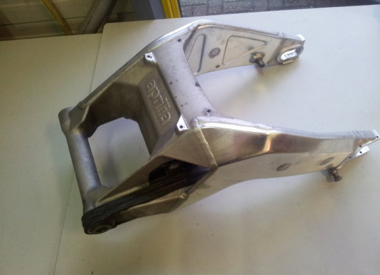 Swingarm Aprilia RSV 1000