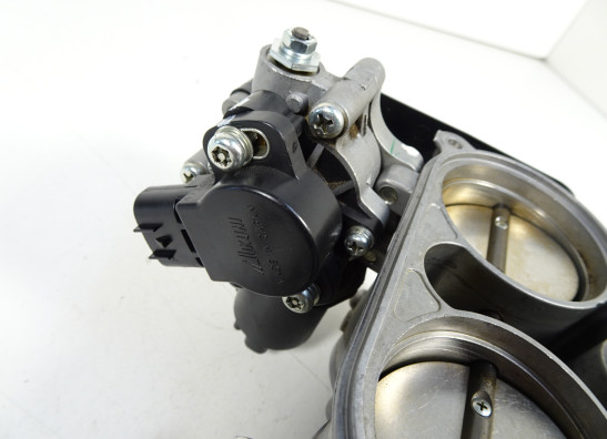 Gasklephuis Yamaha FZ1