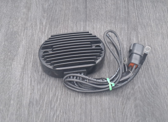 Spanningsregelaar Harley Davidson FLSTF Fat Boy