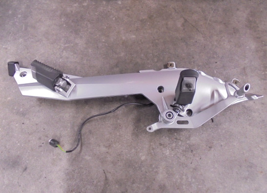 Main step holder right BMW R 1200 RT