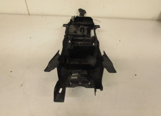 Batterie befestigung Yamaha MT 09