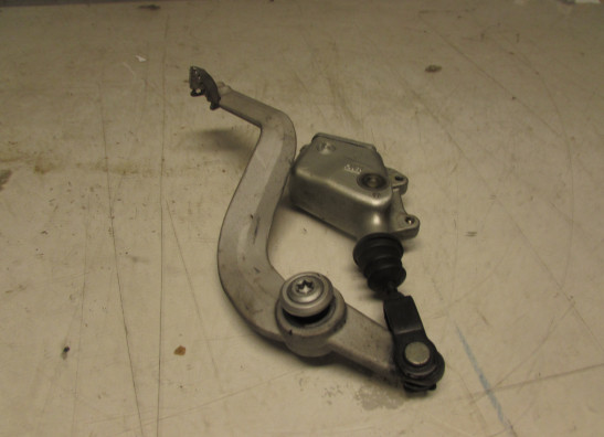 Rempomp achter KTM 990 SM + SMT