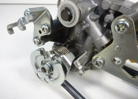 Gasklephuis Suzuki SFV 650 Gladius